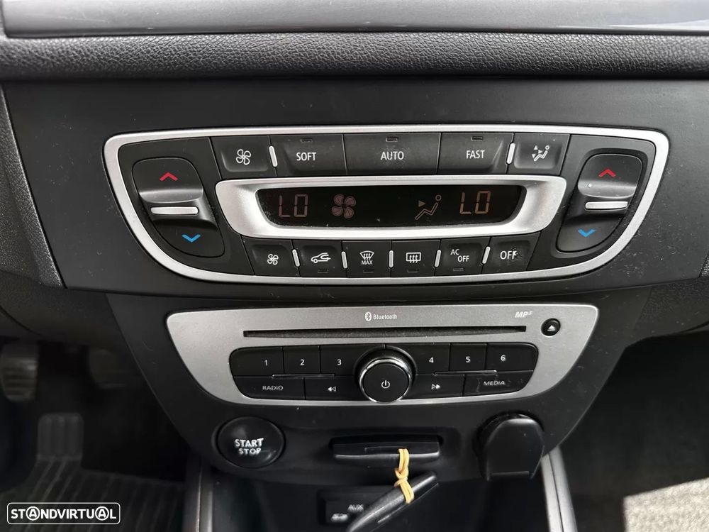 Renault Mégane Sport Tourer 1.5 dCi Limited - 23