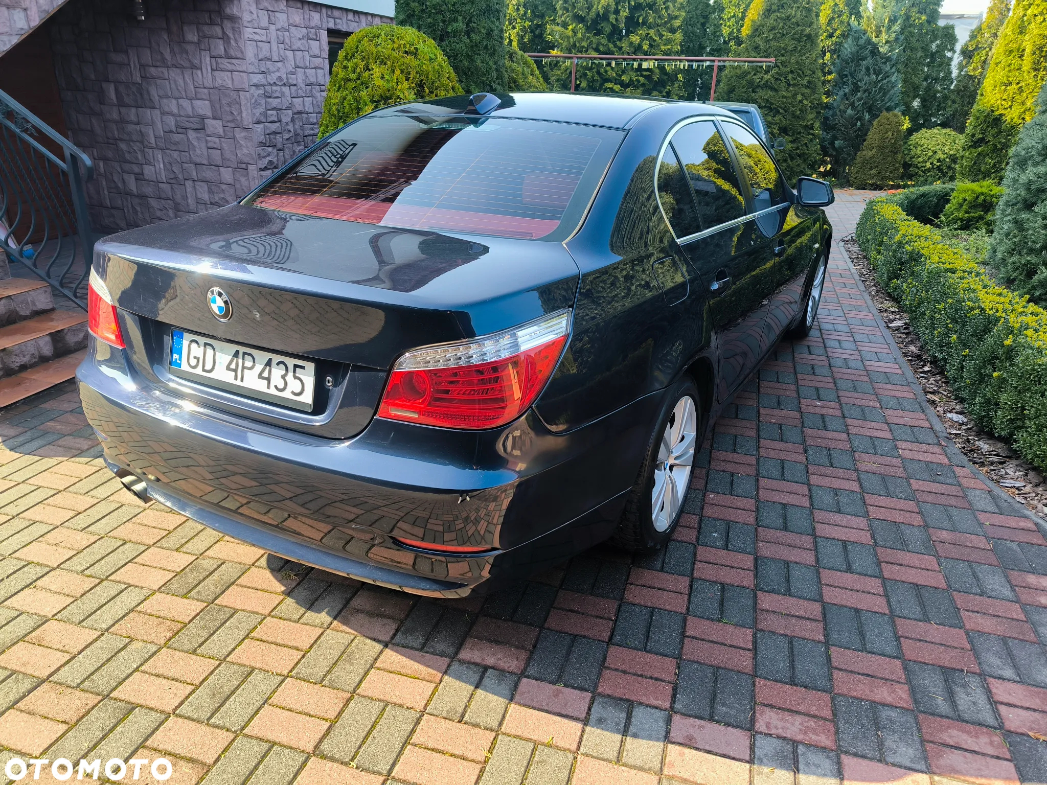 BMW Seria 5 528i - 7