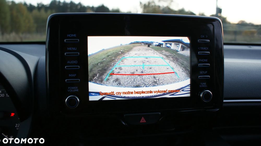 Toyota Yaris - 18