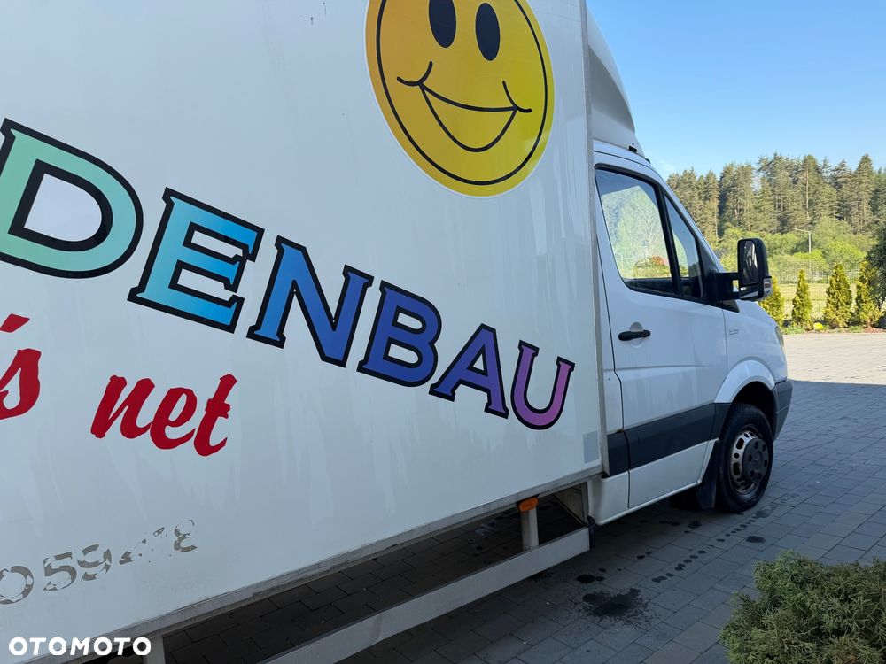 Mercedes-Benz Sprinter - 10
