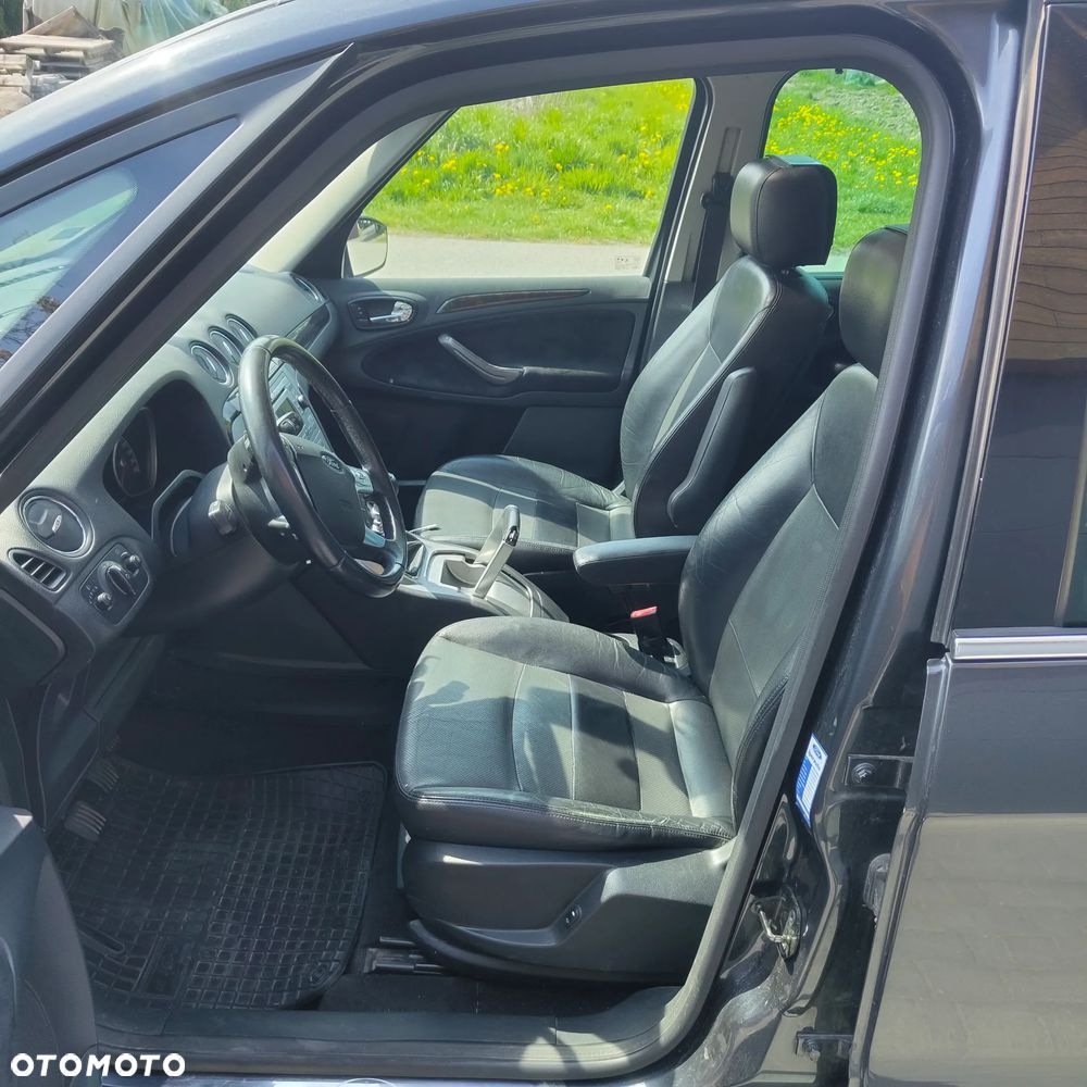 Ford Galaxy 2.0 TDCi Ghia - 7