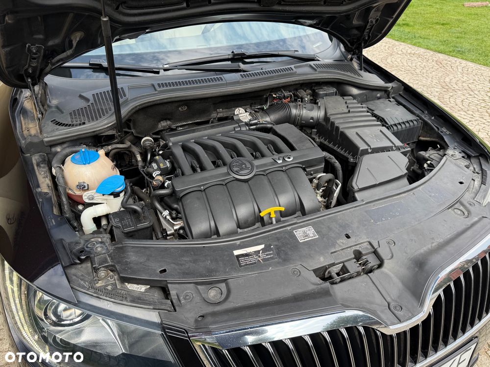 Skoda Superb 3.6 FSI 4x4 L&K DSG - 39