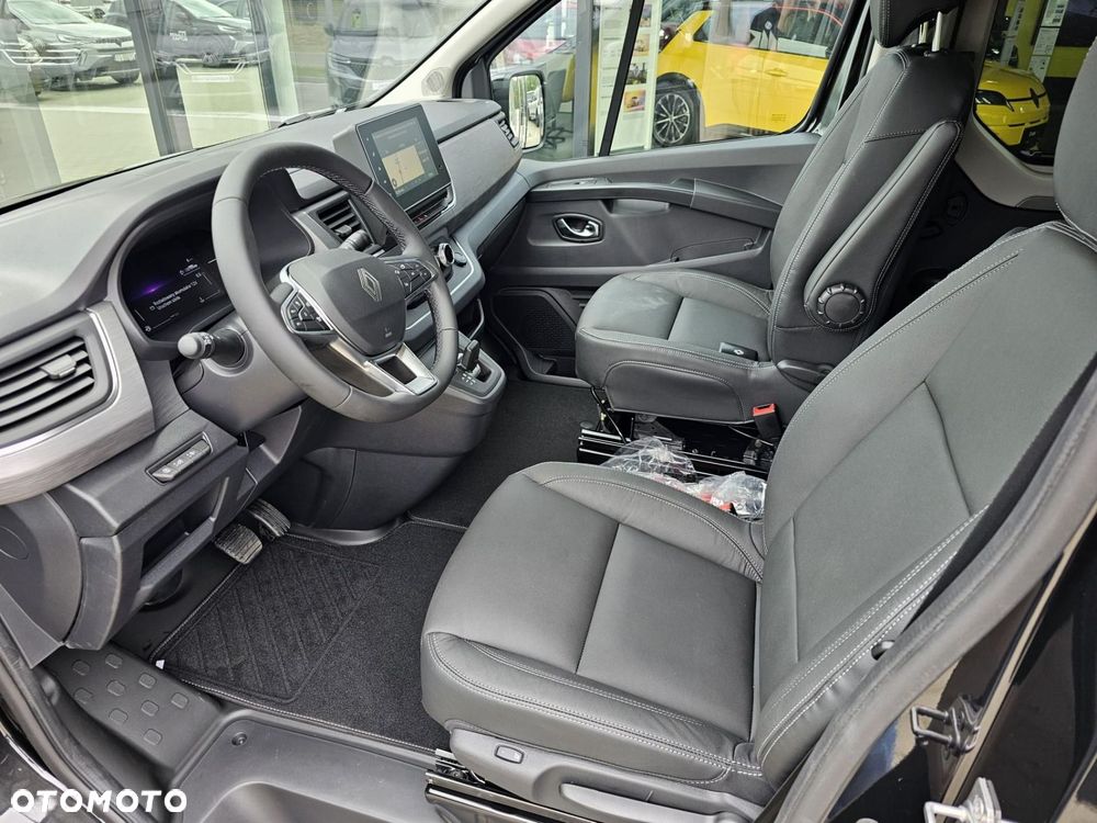 Renault Trafic - 10