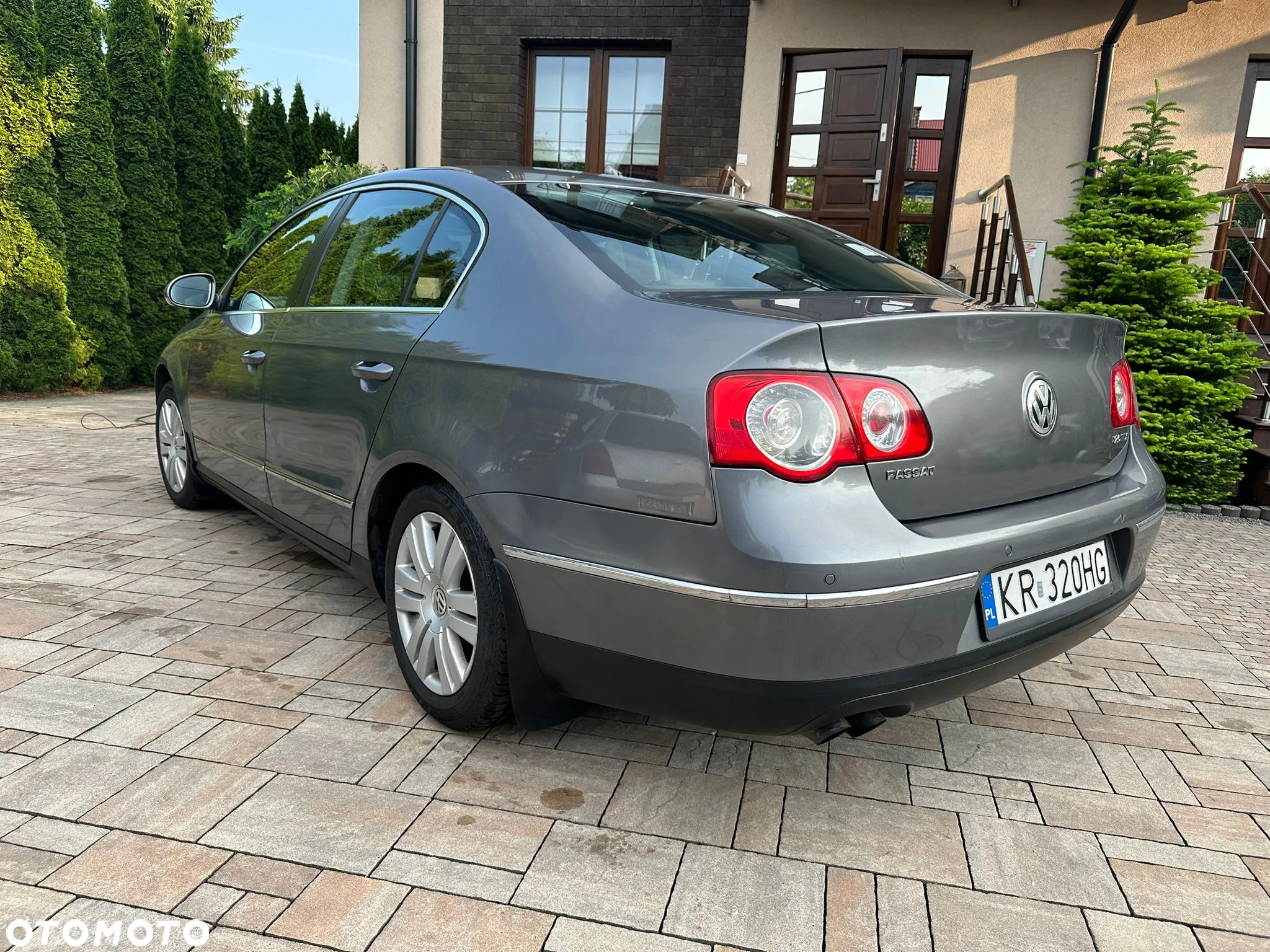 Volkswagen Passat 2.0 TDI DPF Highline - 3