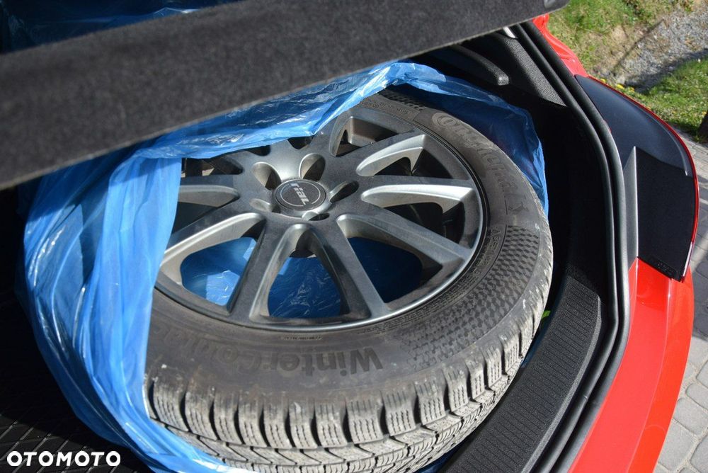 Opel Astra 1.6 Turbo Innovation - 16