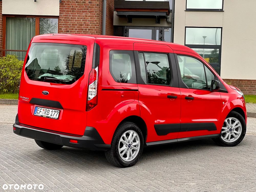 Ford Tourneo Connect 1.5 TDCi Start-Stop Titanium - 14