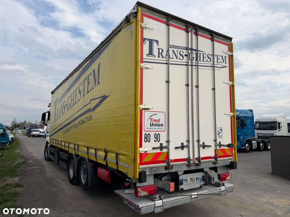 MAN TGX 26.420 6x2 // Oś podnoszona // Firanka // Winda - 7