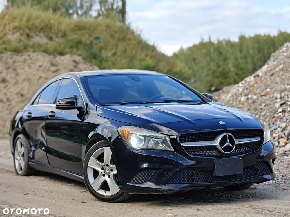 Mercedes-Benz CLA 250 4Matic 7G-DCT Sport - 17