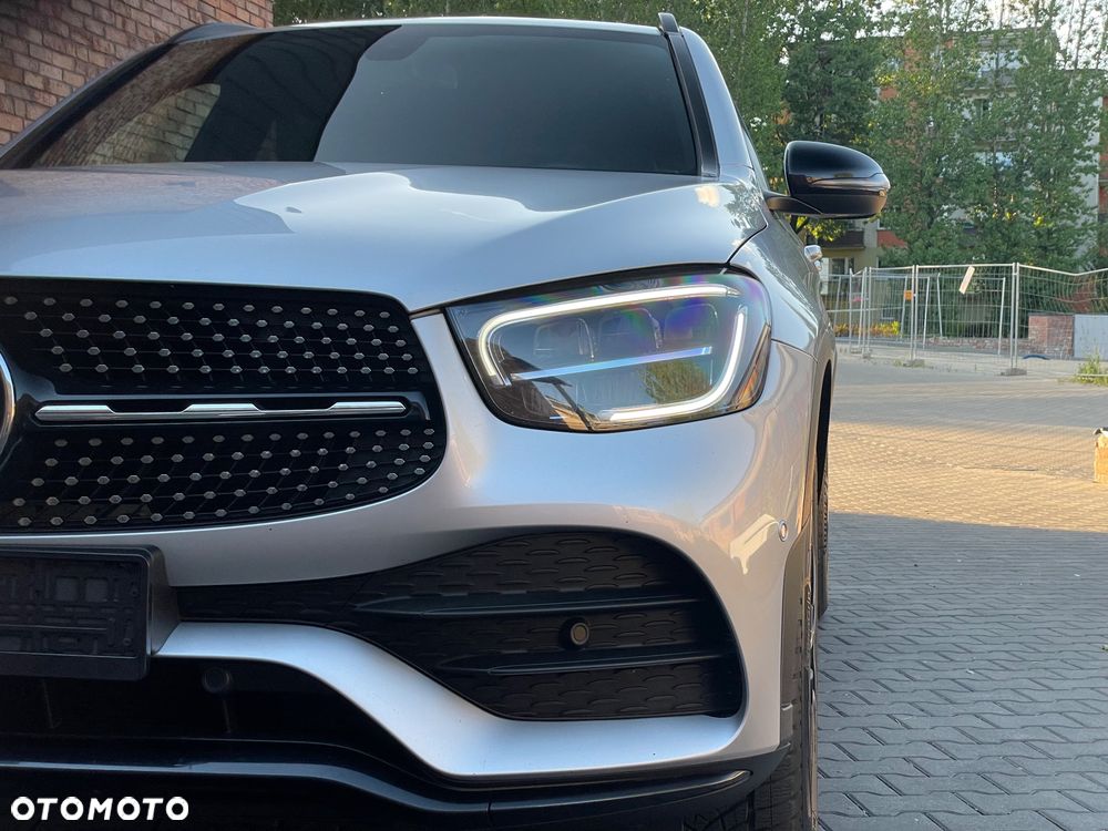 Mercedes-Benz GLC 220 d 4Matic 9G-TRONIC AMG Line - 39
