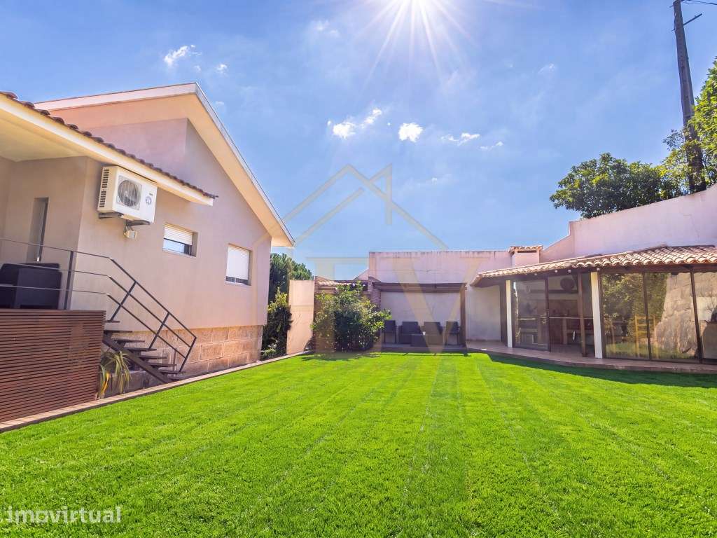 Moradia Individual T3 Renovada | Lordelo, Guimarães - Grande imagem: 4/33