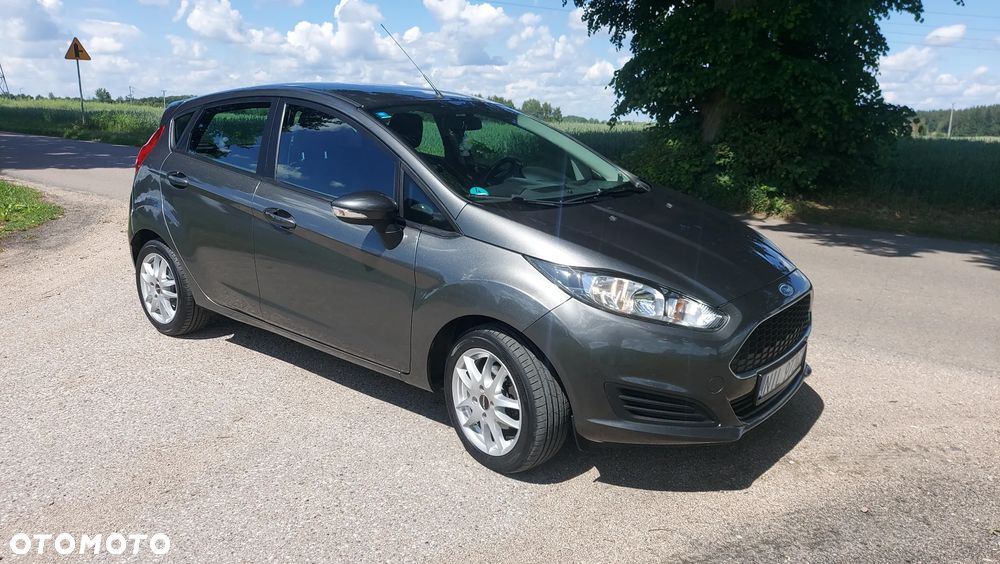Ford Fiesta - 2