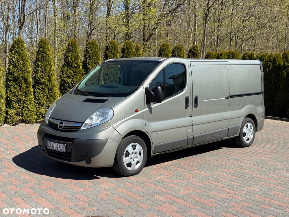 Opel Vivaro L2H1 2.9t - 1