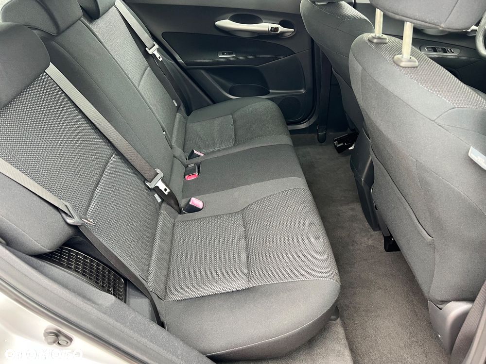 Toyota Auris - 13
