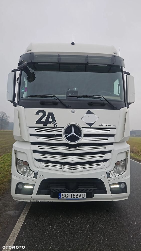 Mercedes-Benz 1845 - 3