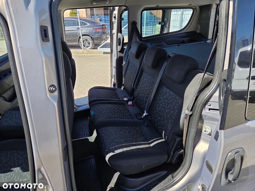 Opel Combo 1.6 CDTI Enjoy - 16