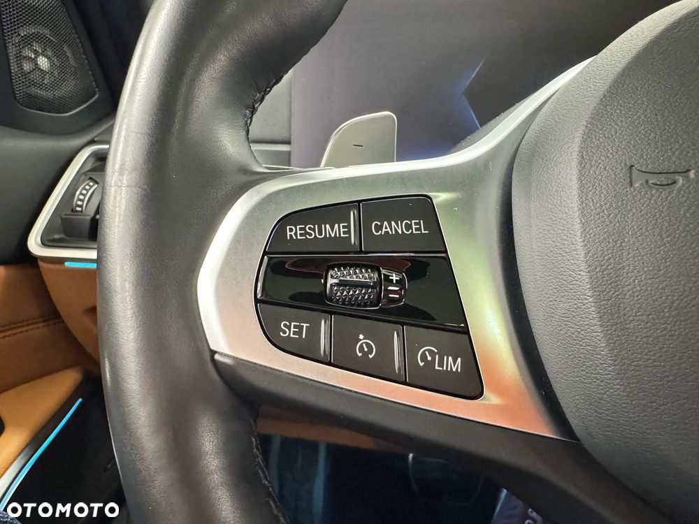 BMW Seria 3 - 21