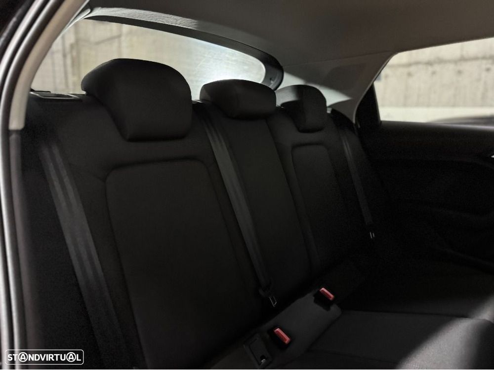 Audi A1 Sportback 25 TFSI Advanced - 11