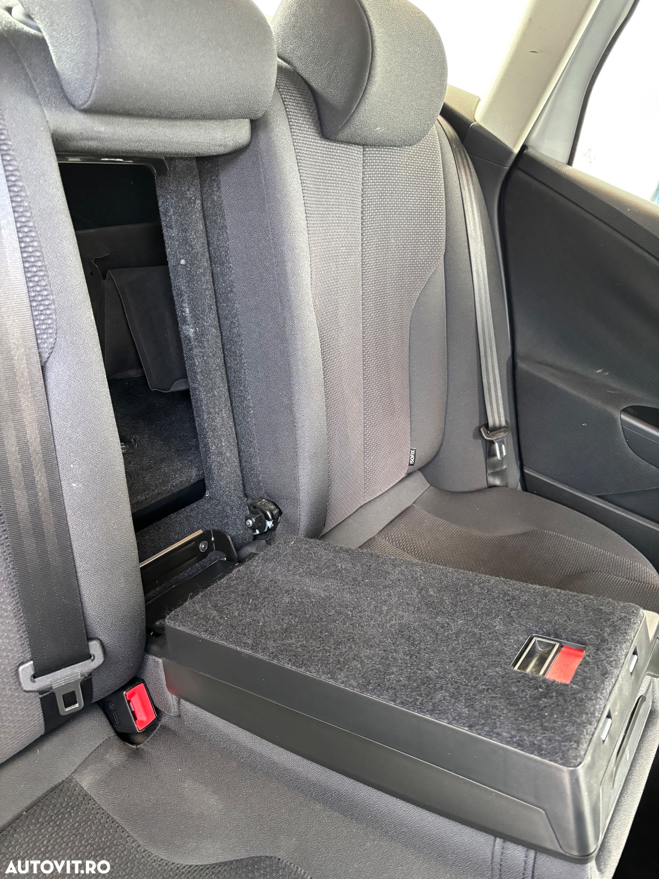 Volkswagen Passat Variant 1.4 TSI EcoFuel DSG Comfortline - 27