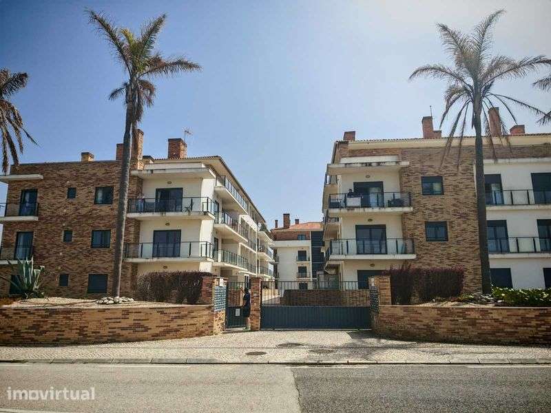 Apartamento T2 no condomínio Atlântico Golf  – São Martinho do Porto - Grande imagem: 2/11