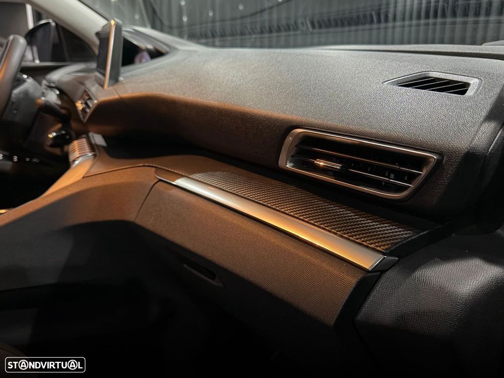 Peugeot 5008 1.5 BlueHDi Allure - 18