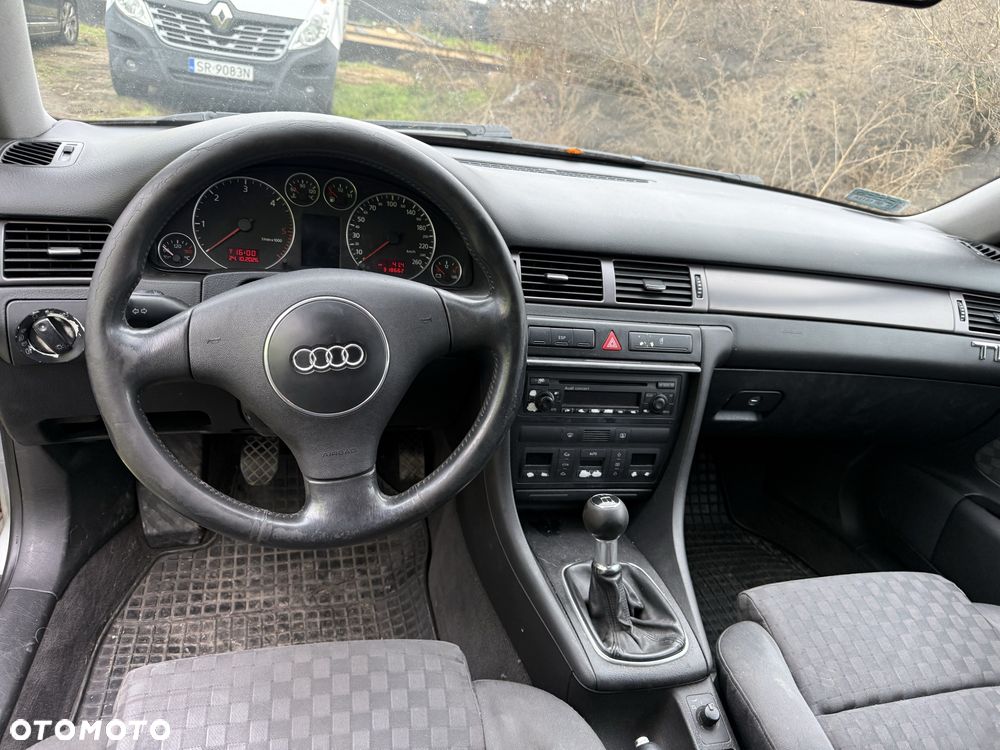 Audi A6 Limousine - 8