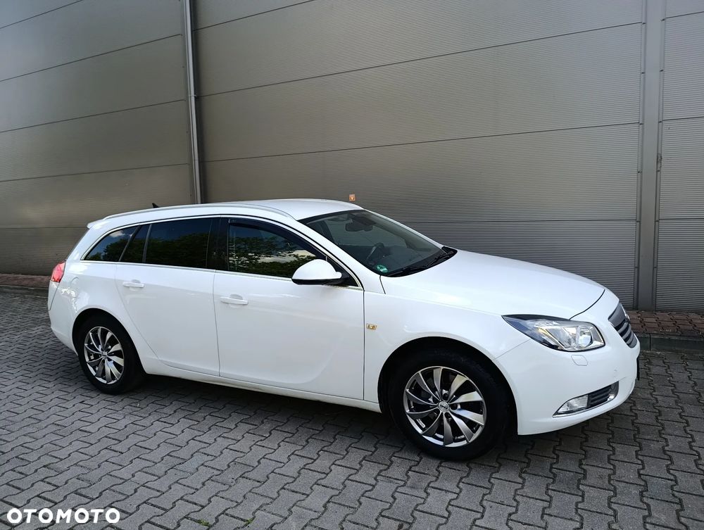 Opel Insignia 1.6 T Cosmo - 11