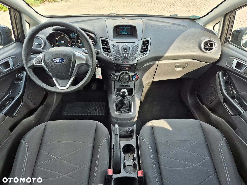 Ford Fiesta 1.25 Champions Edition - 14