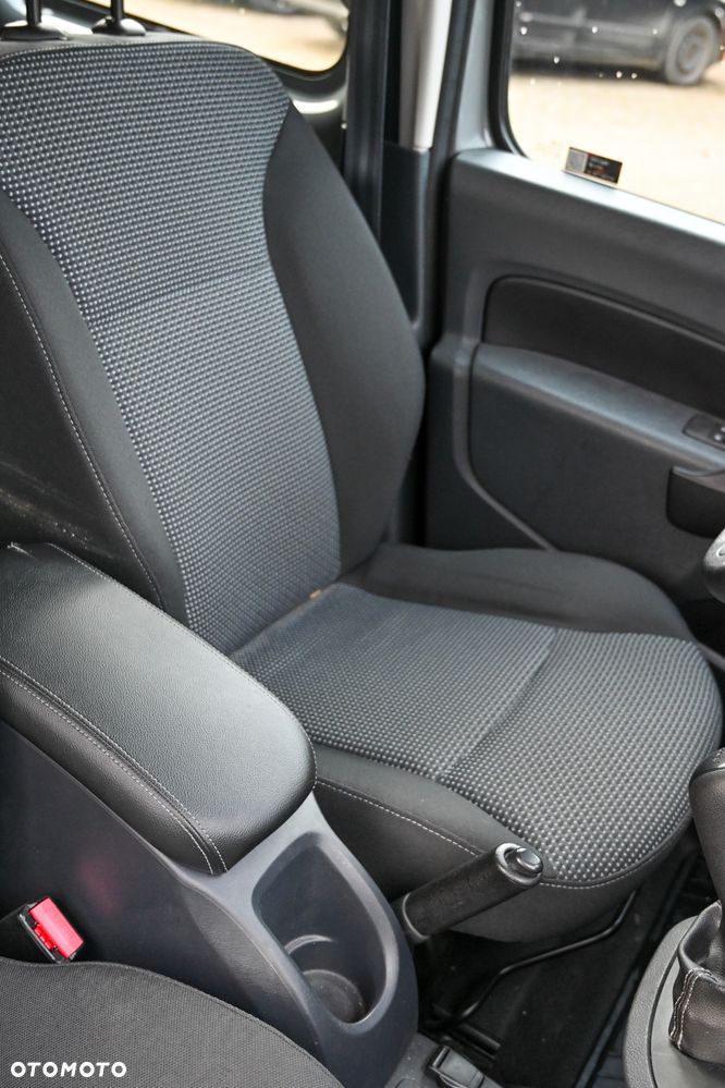 Mercedes-Benz Citan Mixto 415.605 - 26