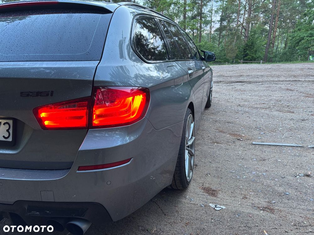BMW Seria 5 535i - 8