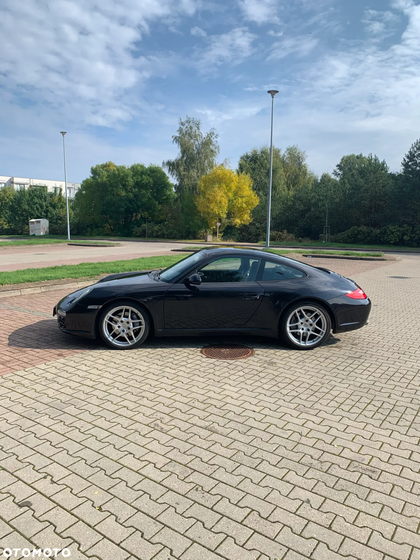 Porsche 911 Carrera - 21