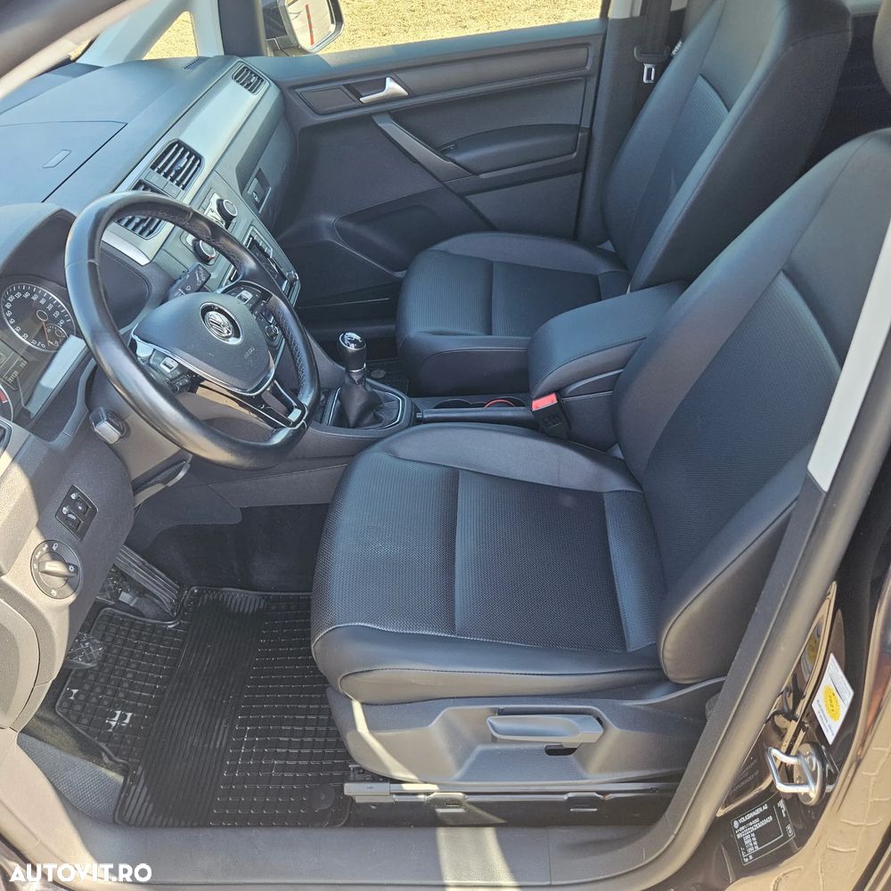 Volkswagen Caddy Maxi - 11