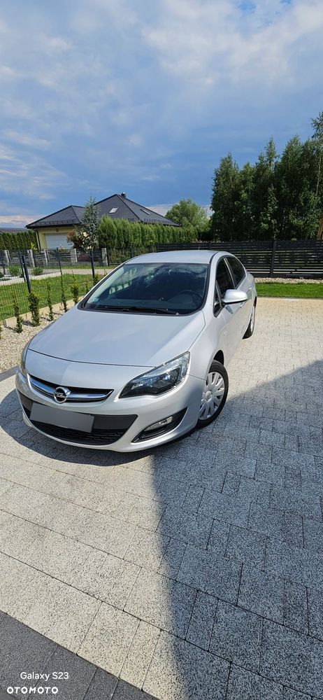 Opel Astra 1.4 T Executive - 1