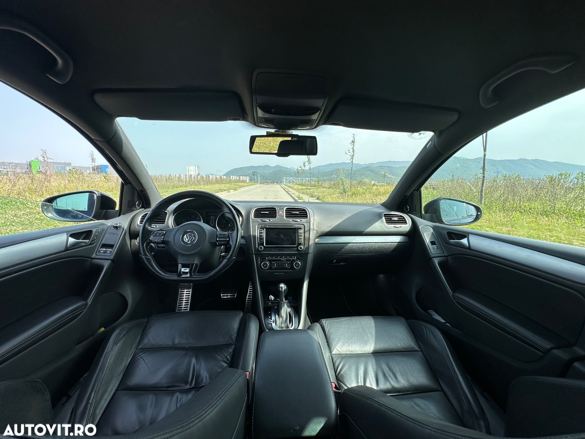 Volkswagen Golf R 2.0 TSI Motion DSG - 9