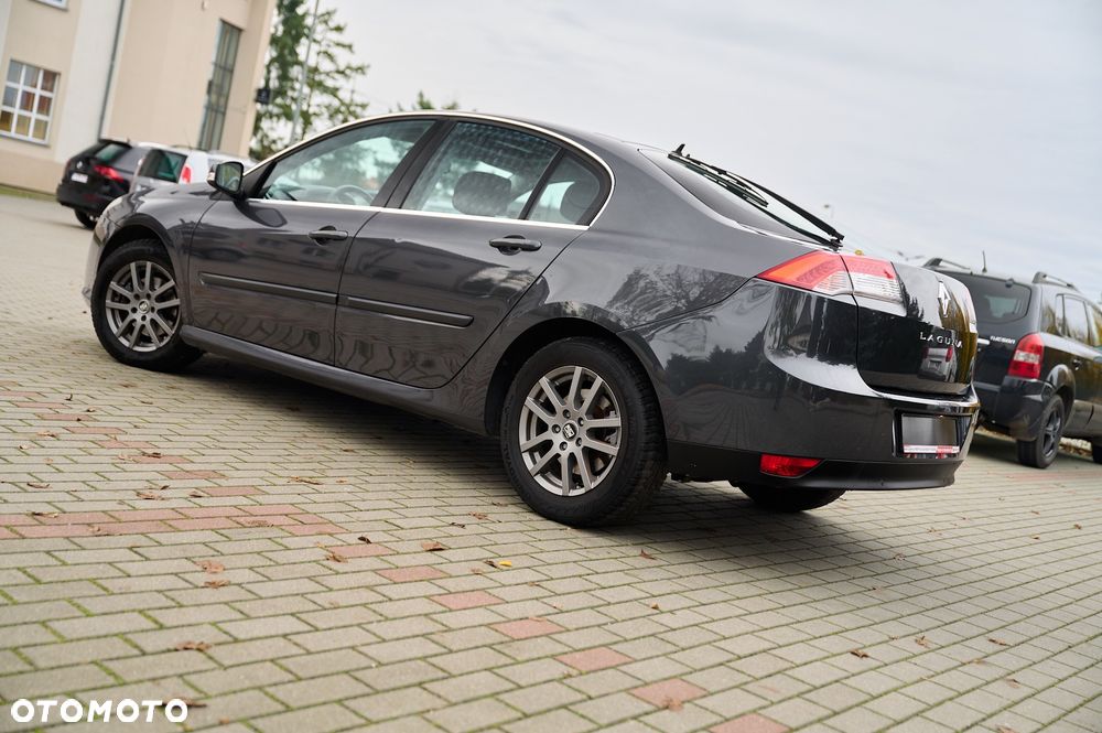 Renault Laguna ENERGY dCi 130 FAP Start & Stop Paris - 5