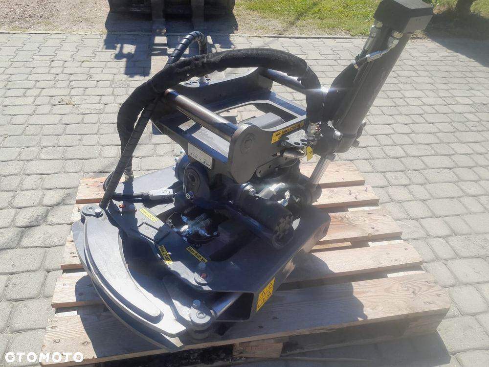 Głowica uchylno-obrotowa, Rototilt SMP ST6 z kleszczami pod szybkozłącze S45 NOWE!! - 8