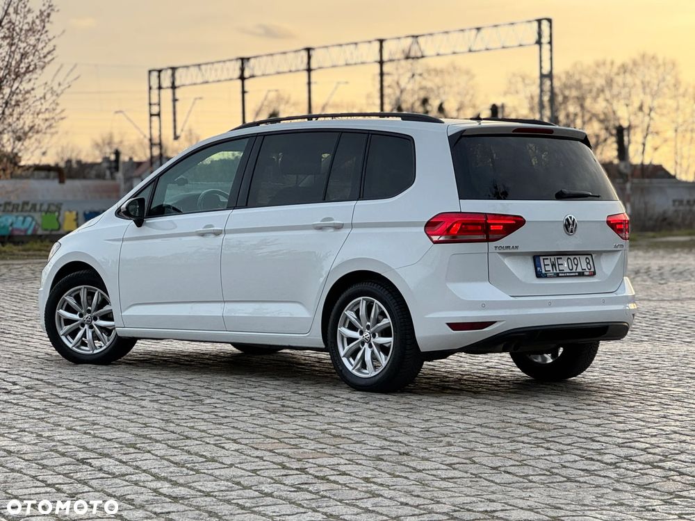 Volkswagen Touran 2.0 TDI BMT Special Edition DSG - 20
