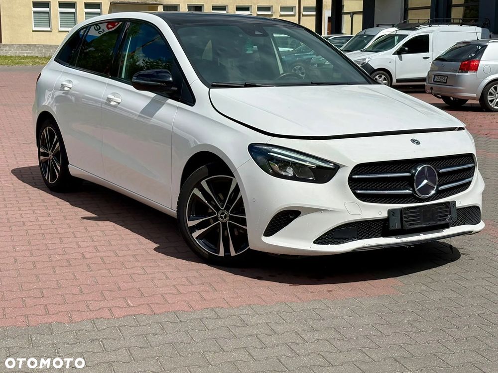 Mercedes-Benz Klasa B 180 d 7G-DCT AMG Line - 1
