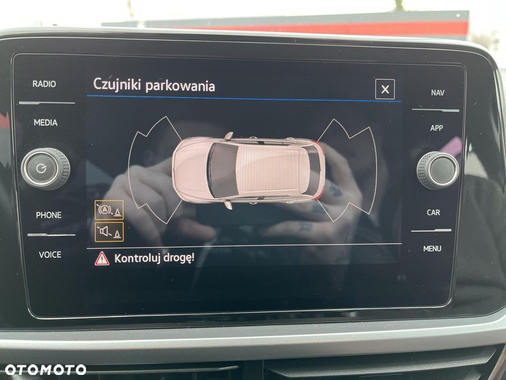 Volkswagen T-Roc - 27