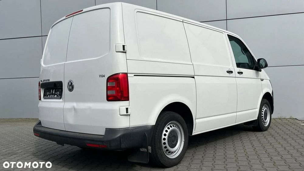 Volkswagen Transporter - 10