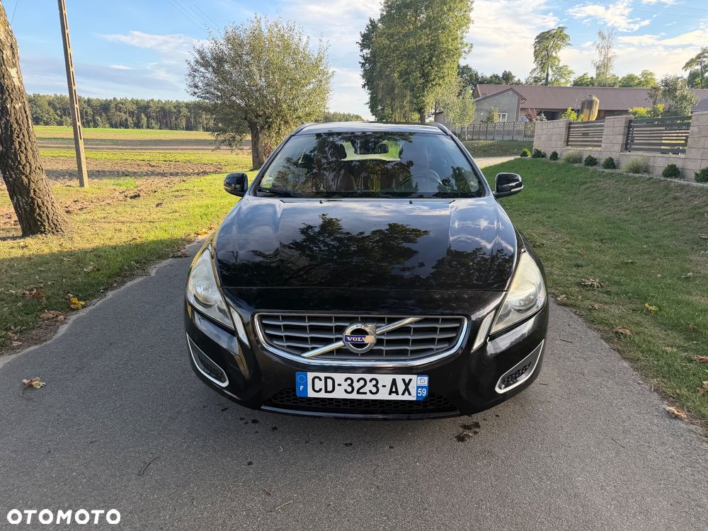 Volvo V60 D4 Business Edition - 2