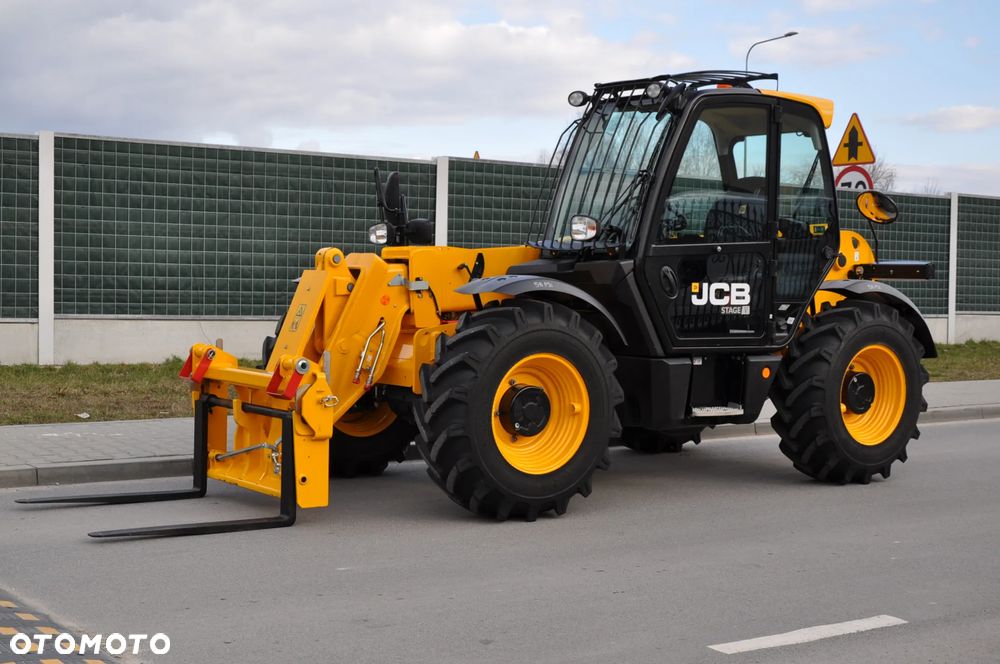 JCB 531-70 ŁADOWARKA TELESKOPOWA MAŁO MTG 546 UDŹWIG 3100 kg WYSOKOŚĆ ZAŁADUNKU 7 m NA GWARANCJI PRODUCENTA KLIMATYZACJA JAK NOWA! - 11