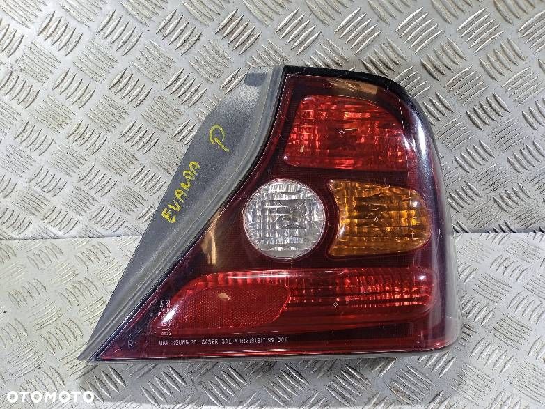 LAMPA PRAWA TYLNA CHEVROLET EVANDA