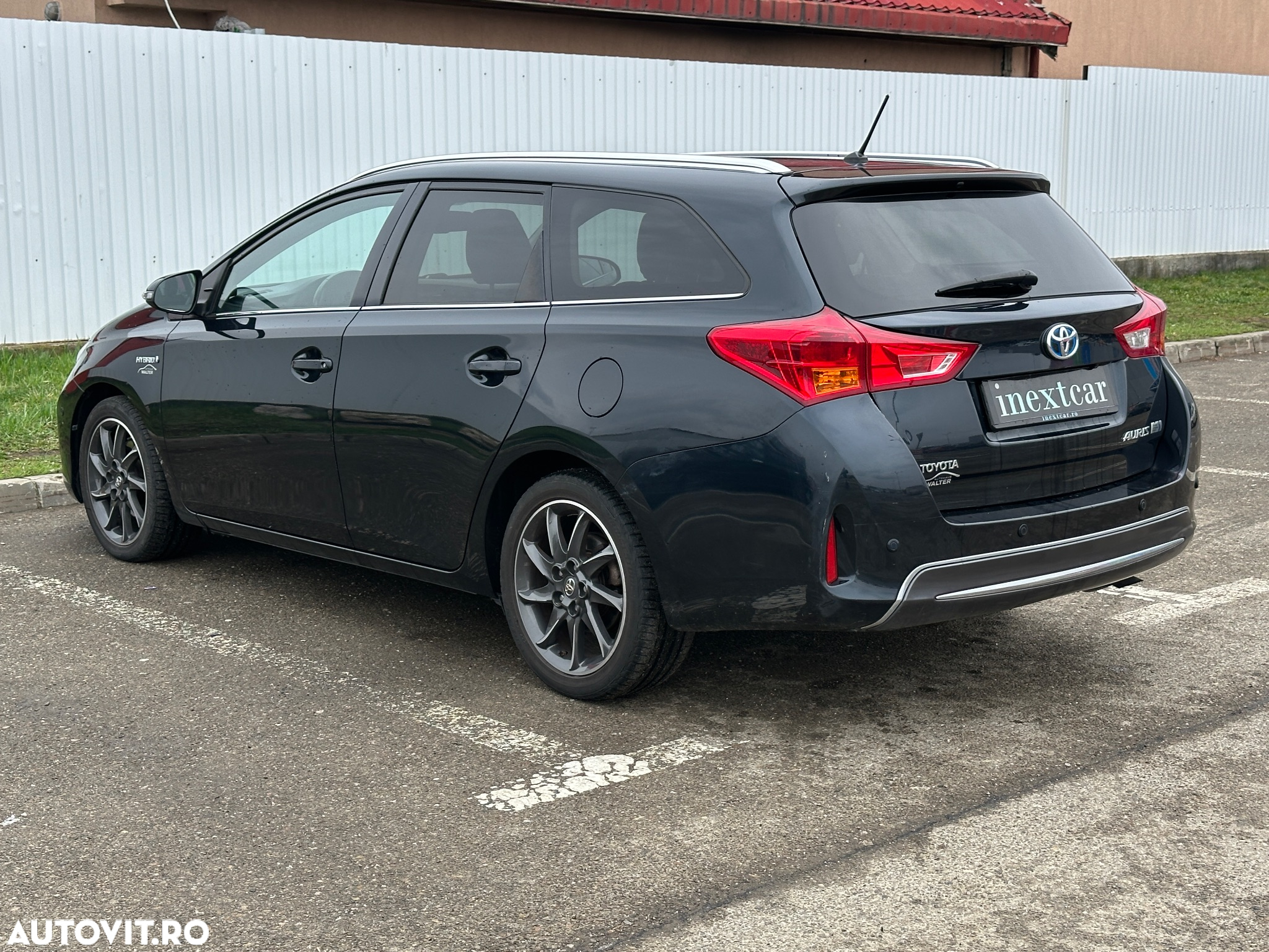 Toyota Auris 1.8 VVT-i Hybrid Automatik Touring Sports Executive - 15
