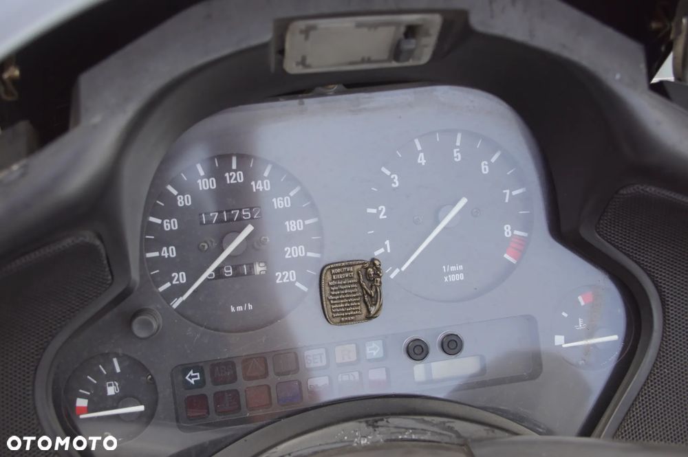 Motocykl na części - BMW K1200LT 1171 cm3 11001465298 K589 764 2002R Silnik Skrzynia Osłona Owiewka Laga Koło Licznik Manetka Set Bagażnik Lampa Wydech Siedzenie - 9