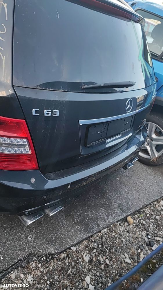 Dezmembram mercedes c63amg w204 2010 - 2