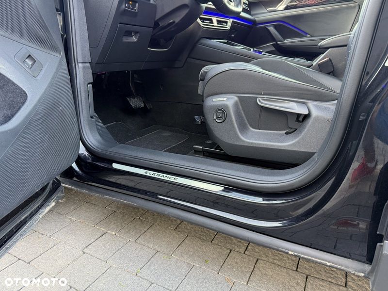 Volkswagen Tiguan 2.0 TDI SCR Elegance DSG - 17