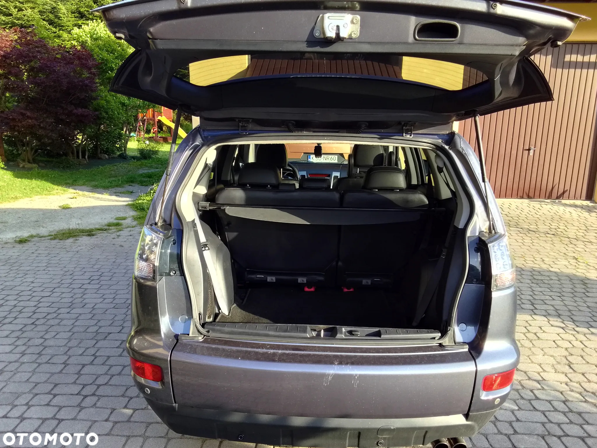 Mitsubishi Outlander 2.0 DID Intense + - 16