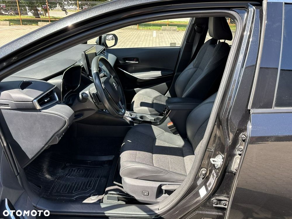 Toyota Corolla 2.0 Hybrid Comfort - 10