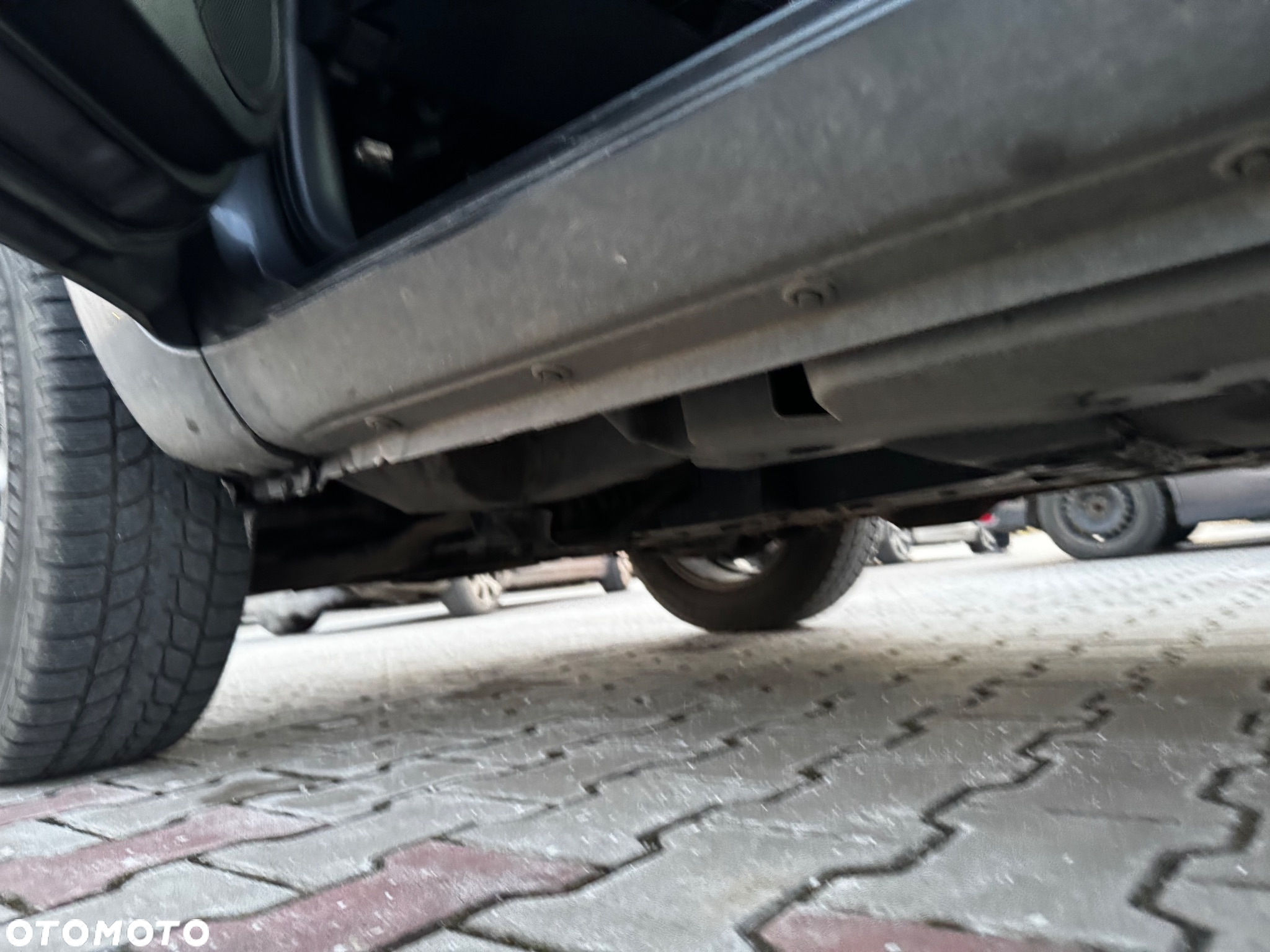 Toyota RAV4 - 12