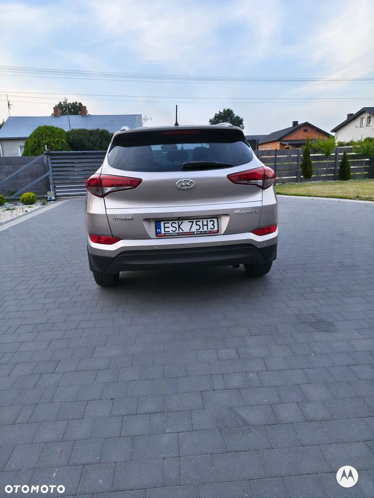 Hyundai Tucson blue 1.7 CRDi 2WD Advantage - 6